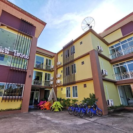 Honey Hotel Chiang Saen Exterior foto